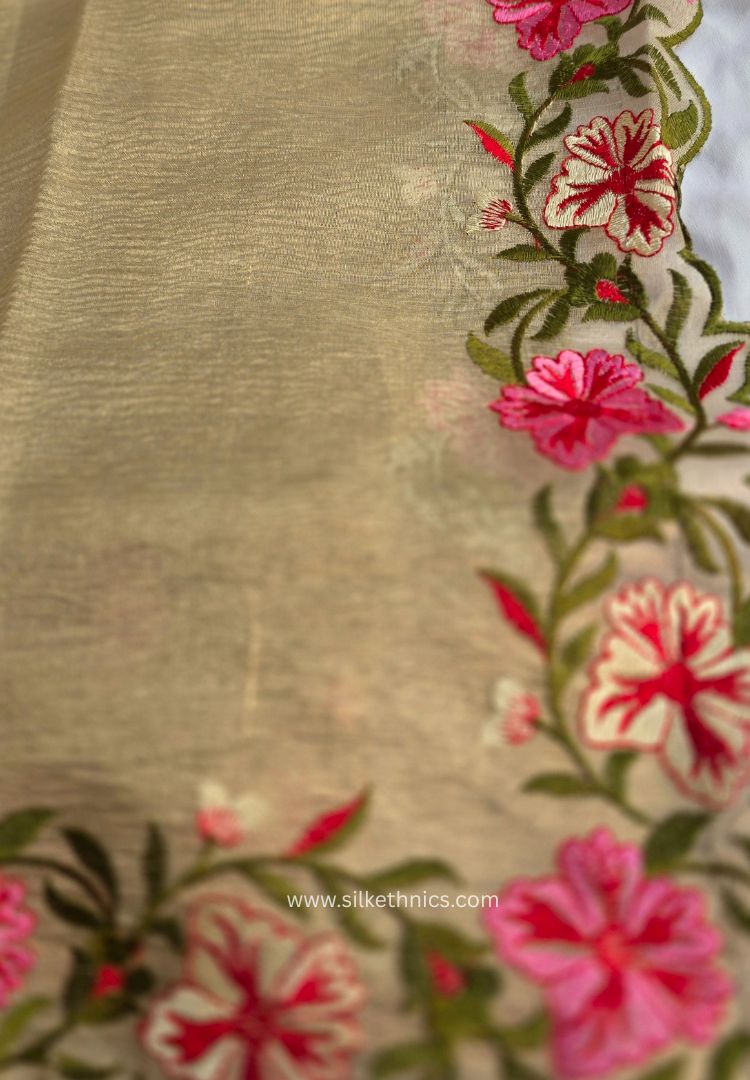 Banarasi Metallic Gold Crushed Tissue embroidered saree