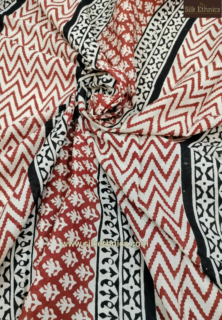 Ivory and Red Mahati mulcotton saree