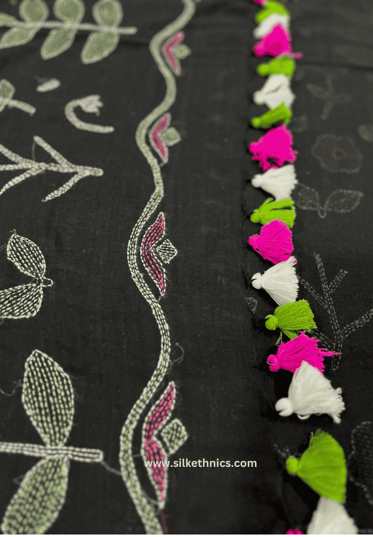 Black embroidered Rangreet saree