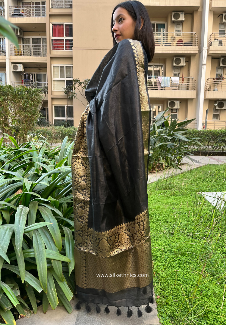 Black Srija Linen Banarasi saree
