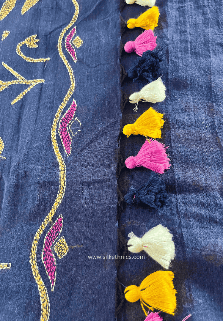 Navy blue embroidered Rangreet saree