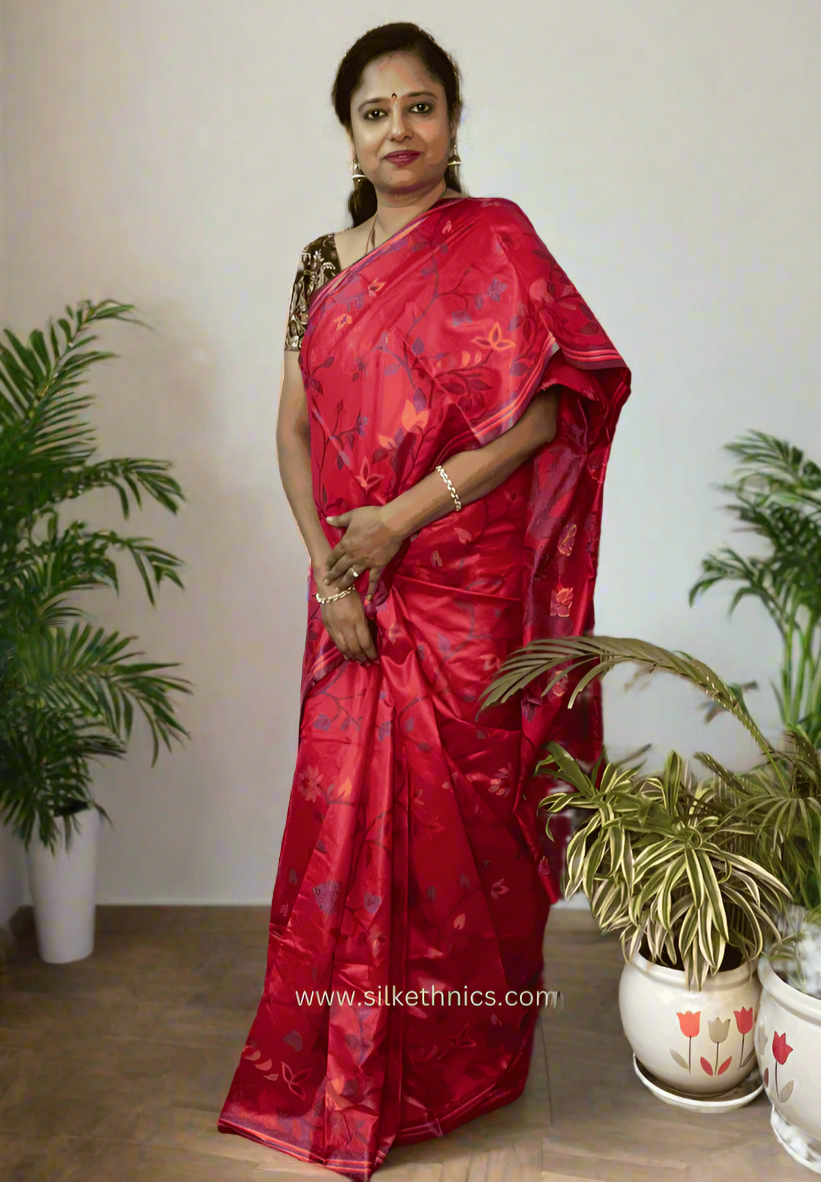 Crimson red Rajshahi silk saree