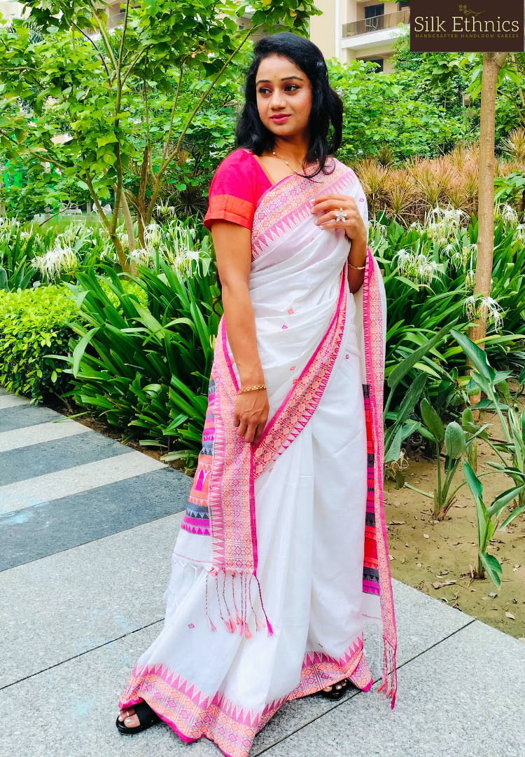Pearl white hand weaving saree