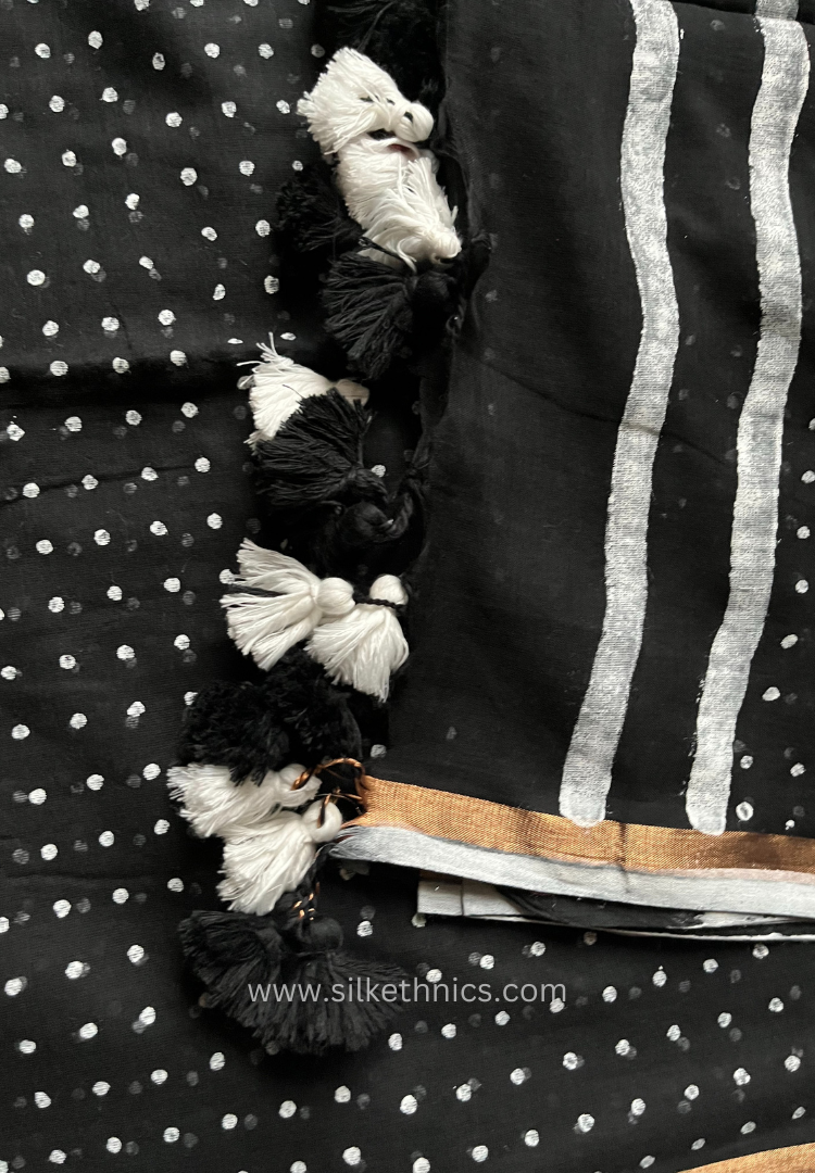Black and white Rangreet Polka dot saree