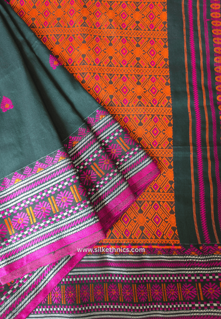 Forest green Assam hand weaving cotton saree