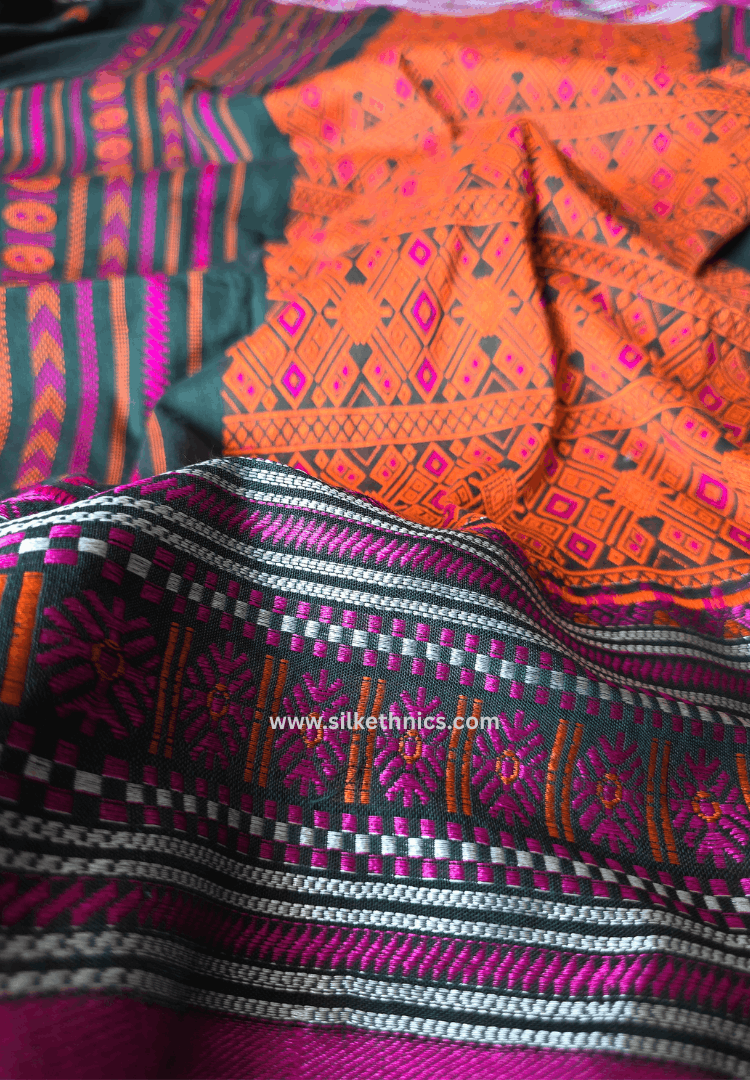 Forest green Assam hand weaving cotton saree