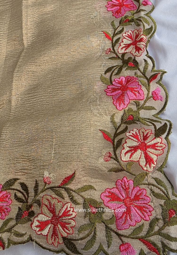 Banarasi Ivory Gold Crushed Tissue embroidered saree