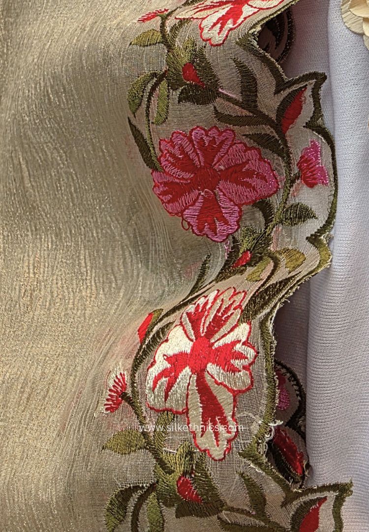 Banarasi Ivory Gold Crushed Tissue embroidered saree