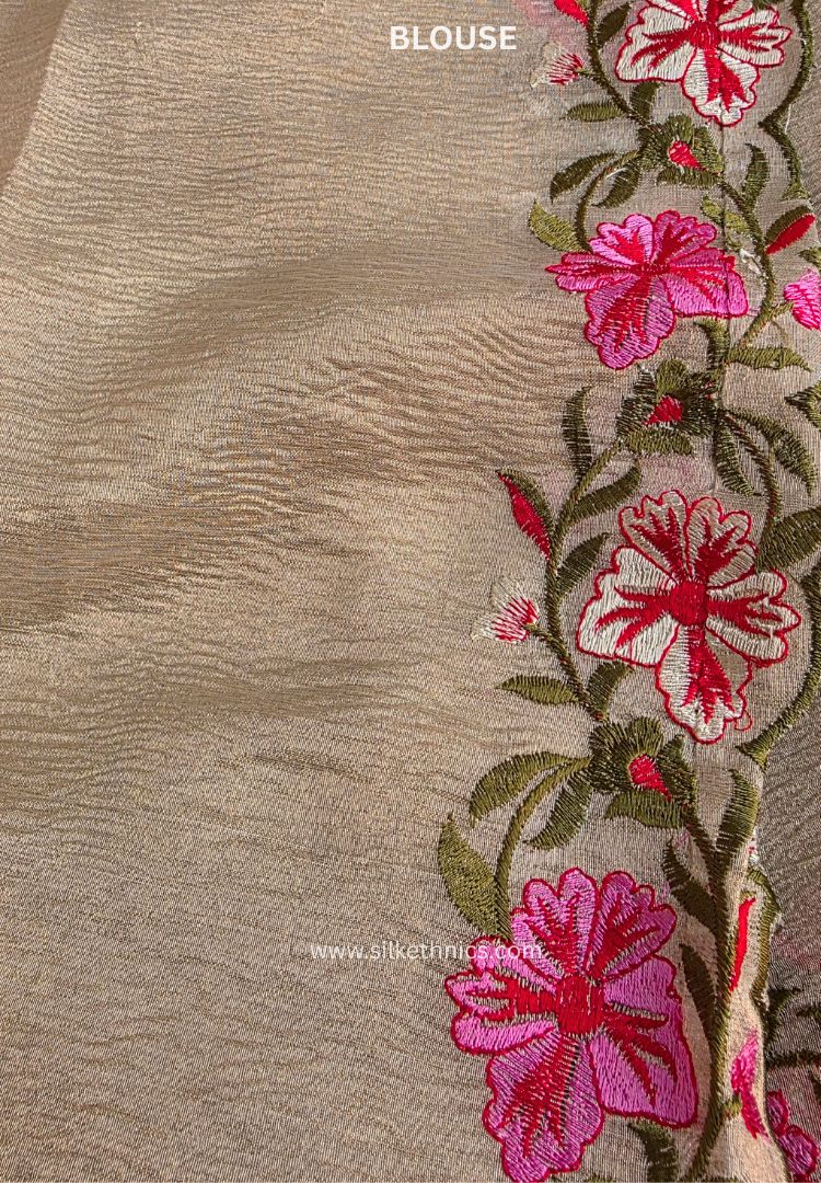Banarasi Ivory Gold Crushed Tissue embroidered saree