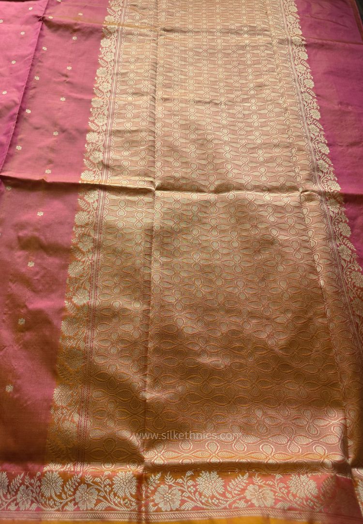 Dual tone Peach pure Banarasi Katan silk saree (Silk Mark)