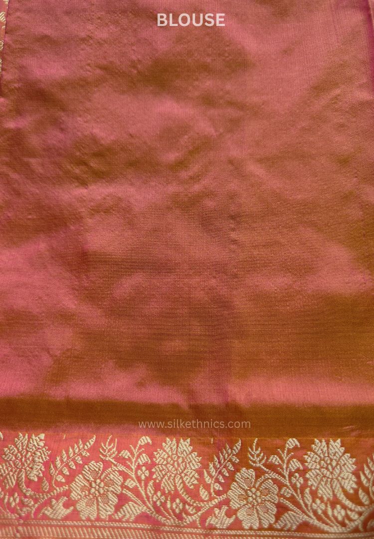 Dual tone Peach pure Banarasi Katan silk saree (Silk Mark)