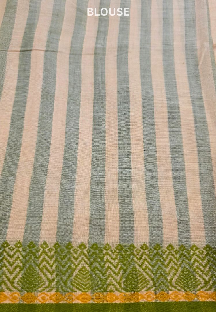 Graceful Green Traditional Tangail Bengal Handweaving saree