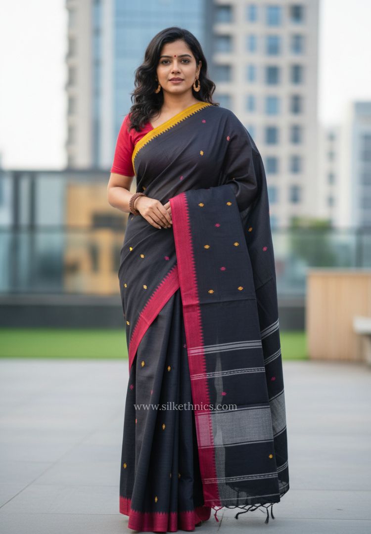 Dark Navy Dhaniakhali Handloom Cotton saree