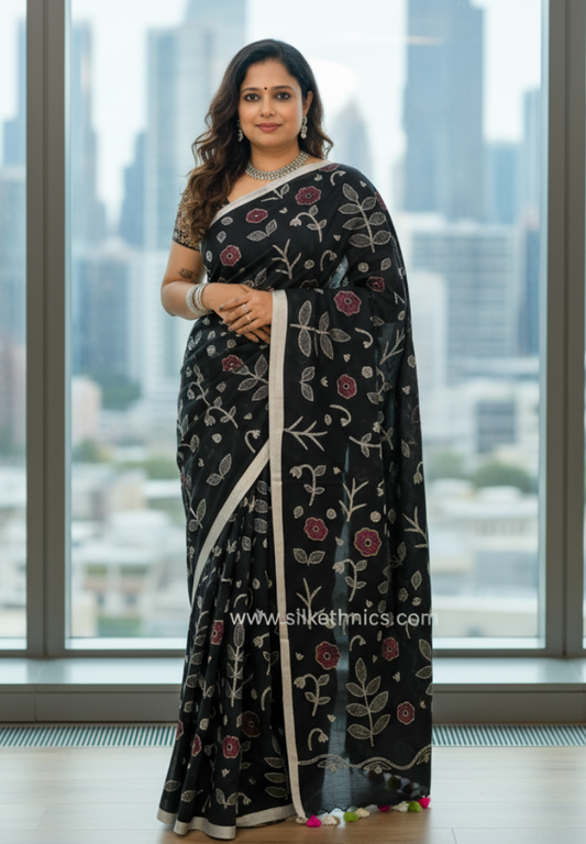 Black embroidered Rangreet saree