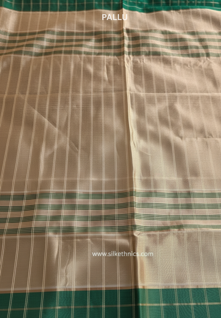 Forest Greeen Maheshwari Pure Handloom Silk saree