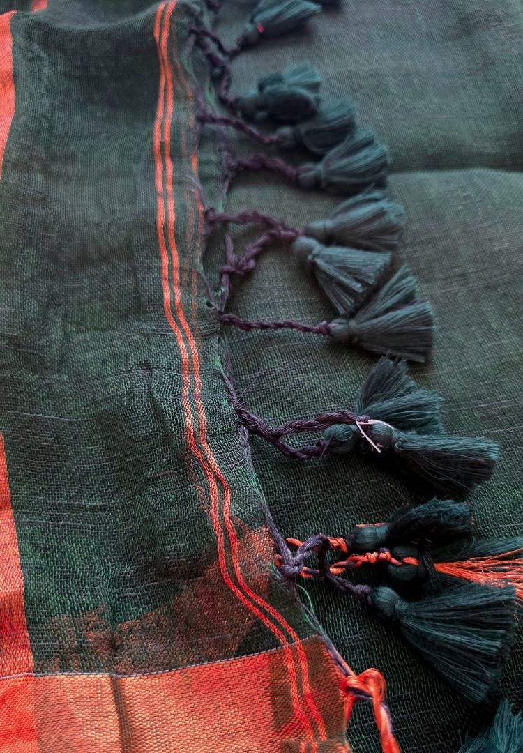 Forest Green Meera Linen handloom saree, photo 4 of 6