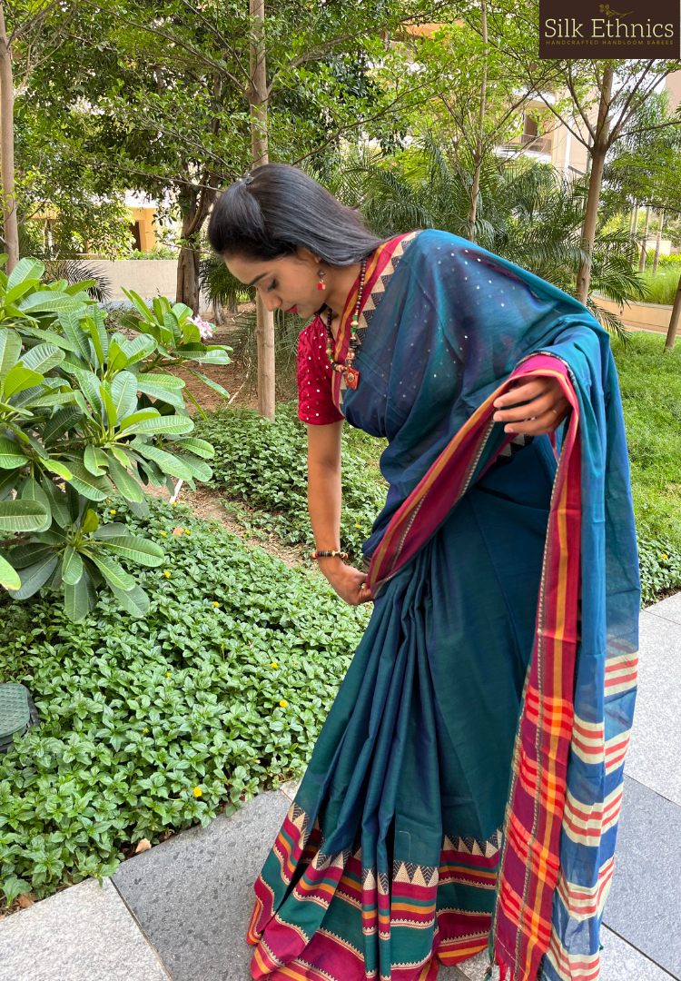 Green dual tone Narayanpet saree