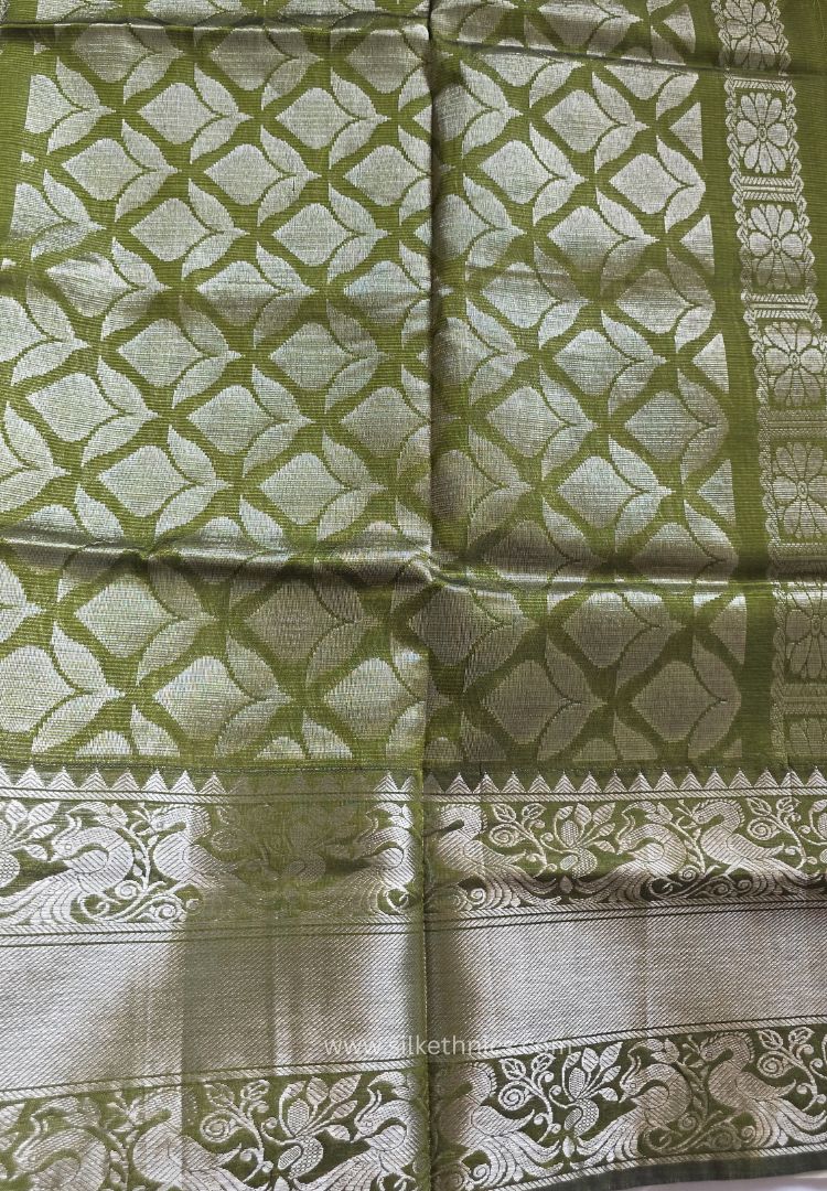 Bright Olive Green pure Mangalagiri silk saree | Alekya Collection