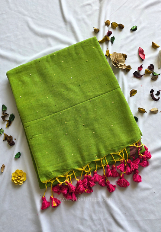 Parrot Green pure handloom mulcotton Ruhani saree
