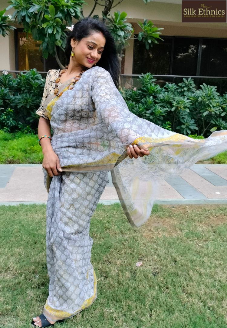 Light grey Kota Doriya saree