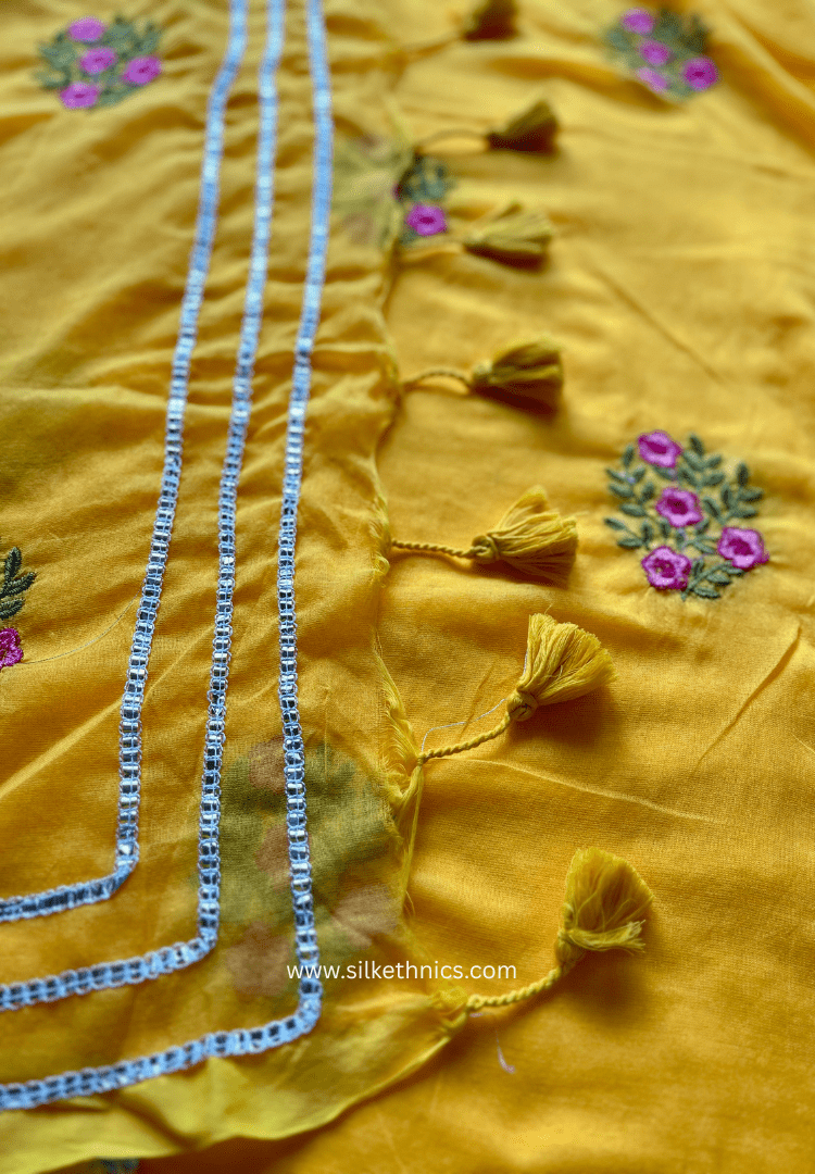 Yellow gold Rangreet mulcotton saree